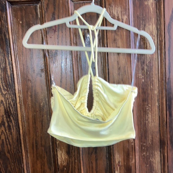 Fashion Nova Halter Crop Top - Picture 7 of 7